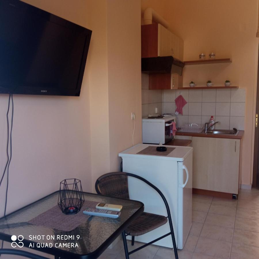 Home Patras Exterior foto